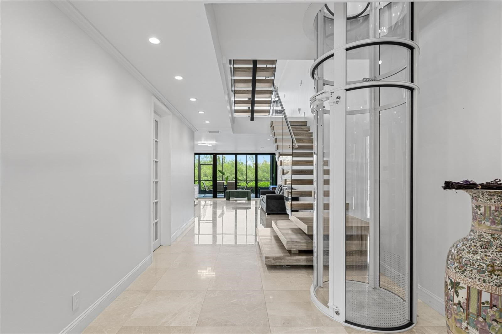 6124 Paradise Point Drive – photo 3