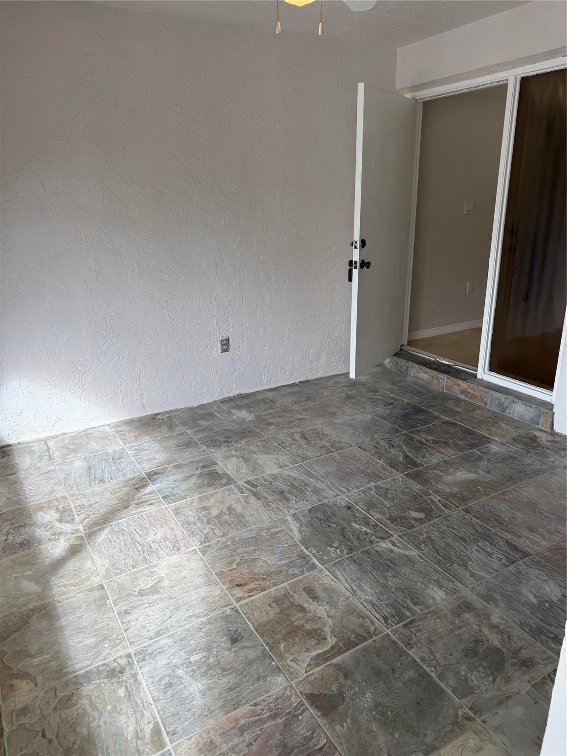 8601 NW 34th Place – photo 2