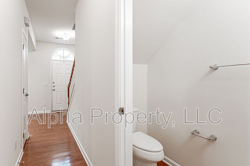 106 Middleby Way – photo 3