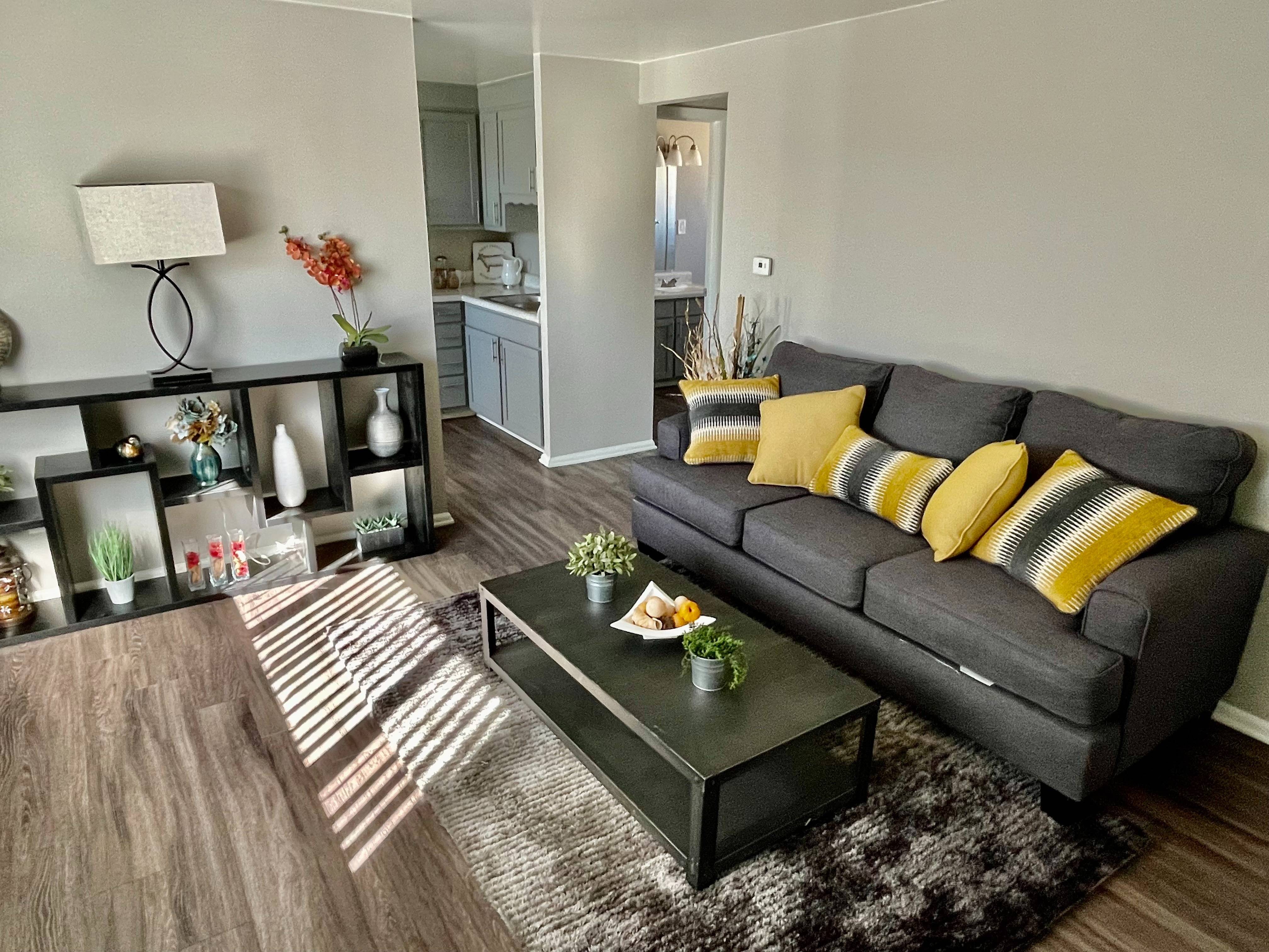 Autumn Lane Apartments – photo 1