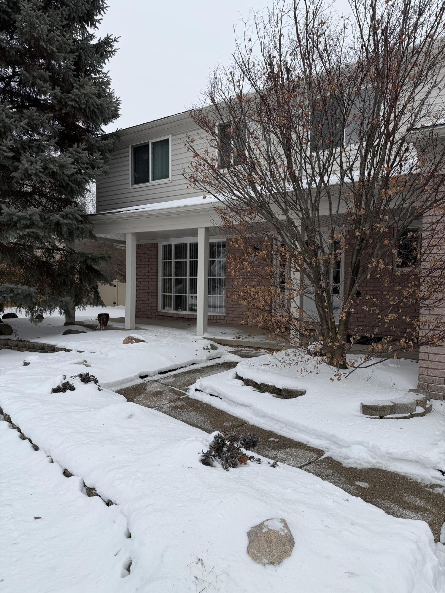 3550 Kings Point Drive – photo 2