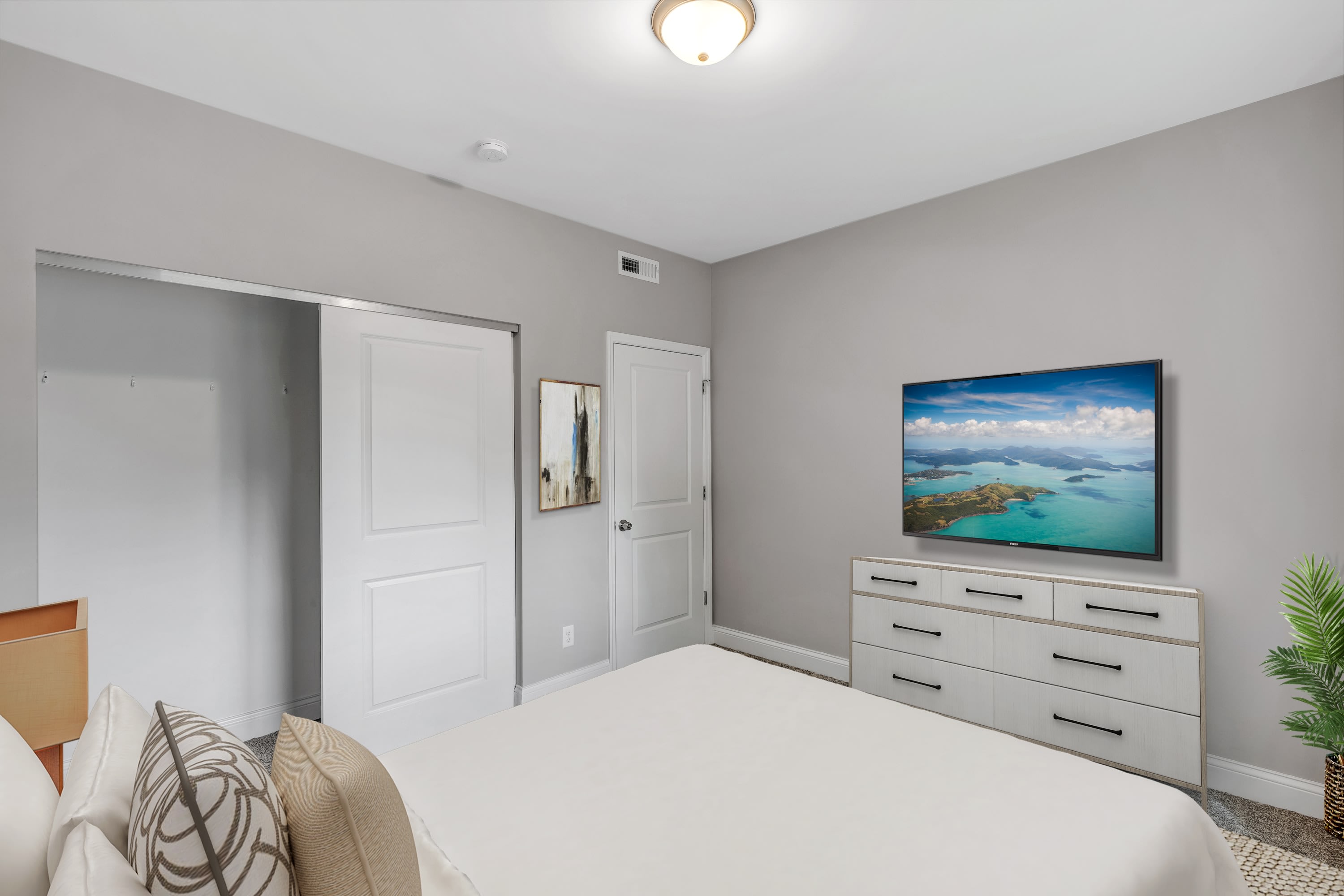 2806 Lafayette Avenue – photo 4