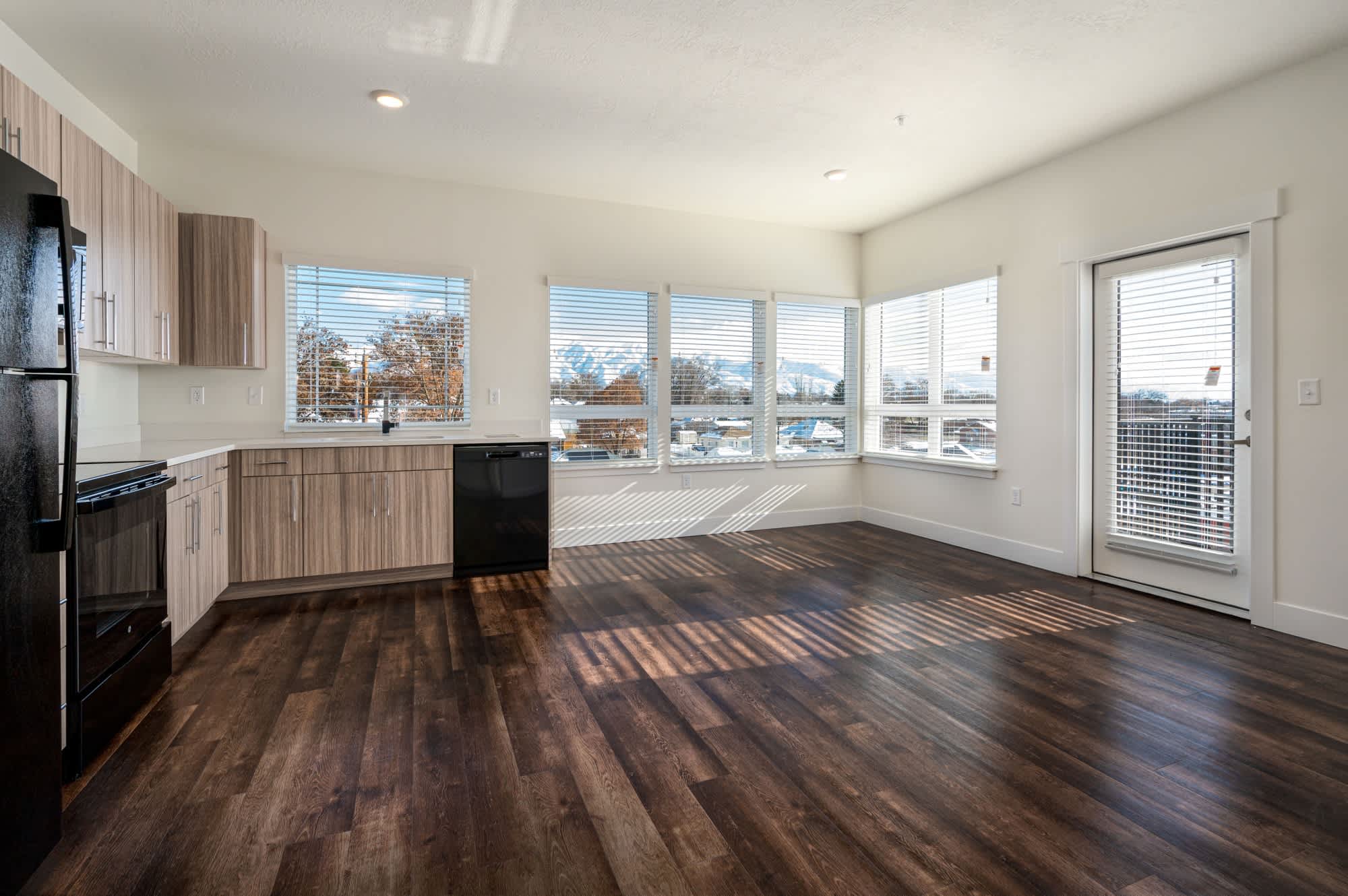 Hart Apartments – photo 4