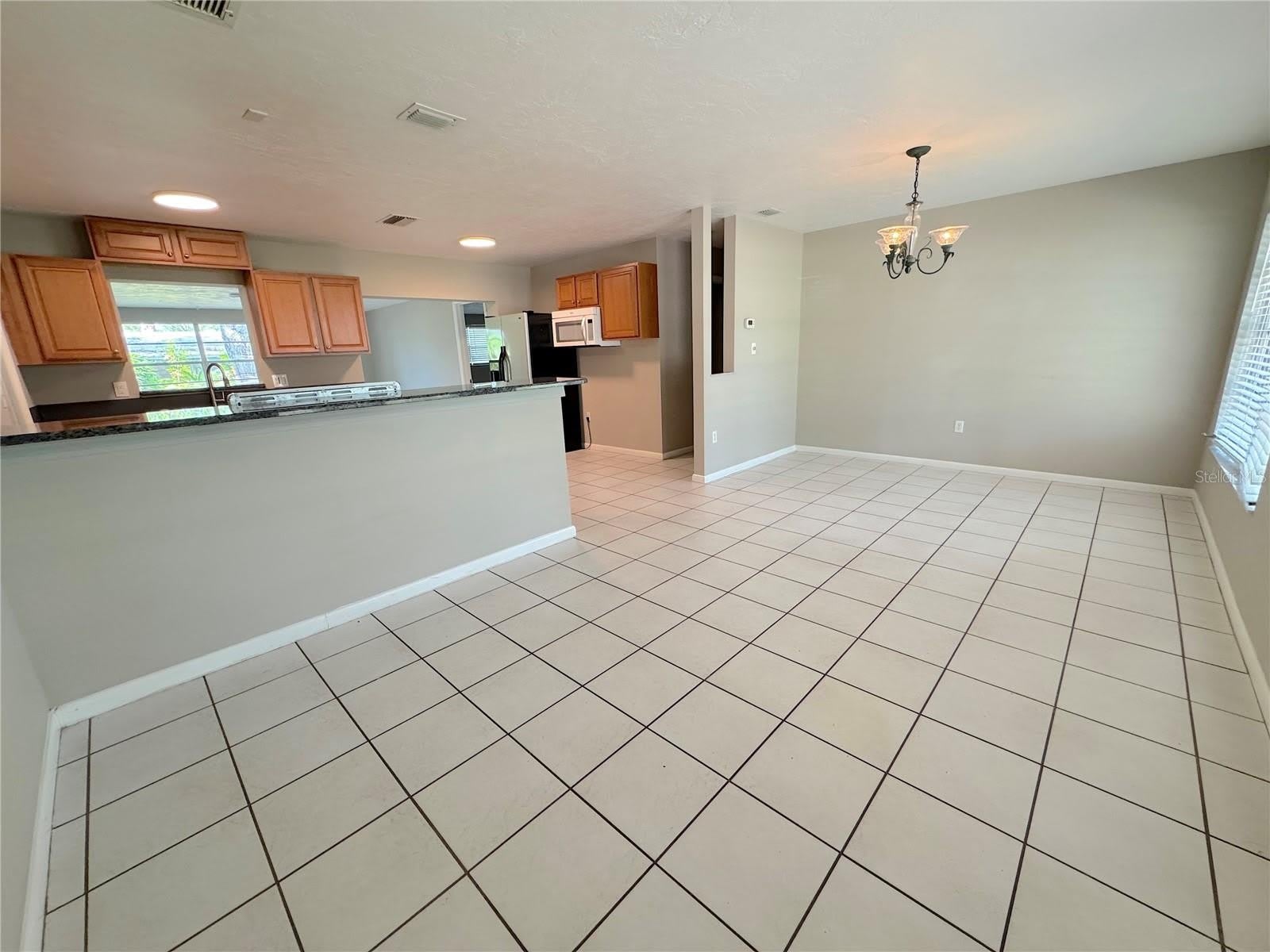 3883 HAWKEYE Circle – photo 2