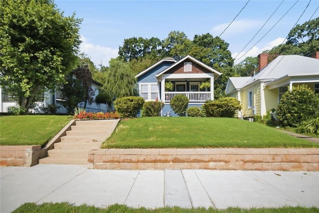 379 Patterson Avenue Se – photo 1