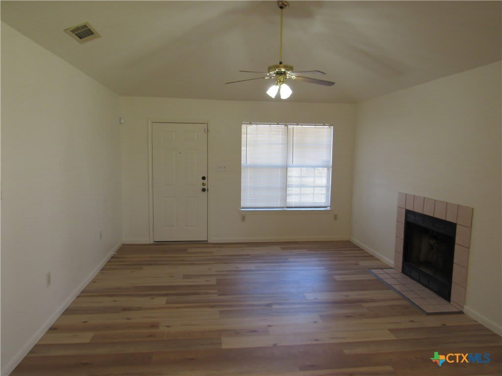 3004 Honeysuckle Circle – photo 3