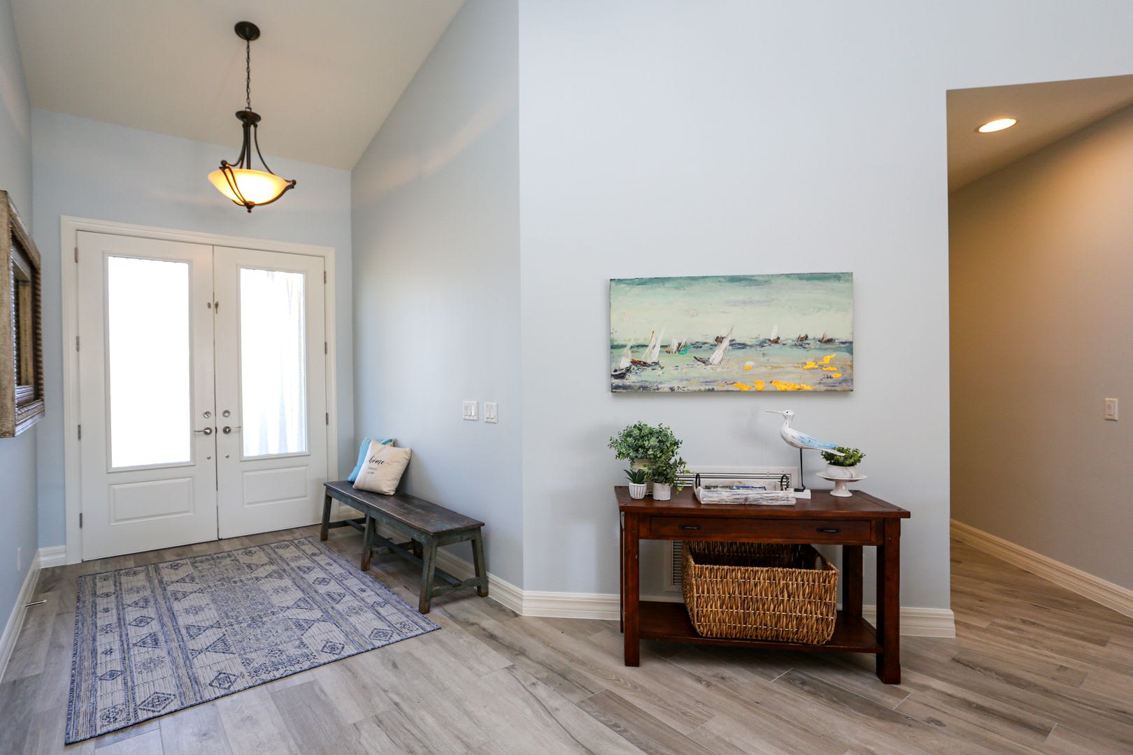 ***STUNNING POOL HOME***4BEDS / 4BATHS***GOLDEN SHORES***FURNISHED SEASONAL RENTAL*** – photo 2
