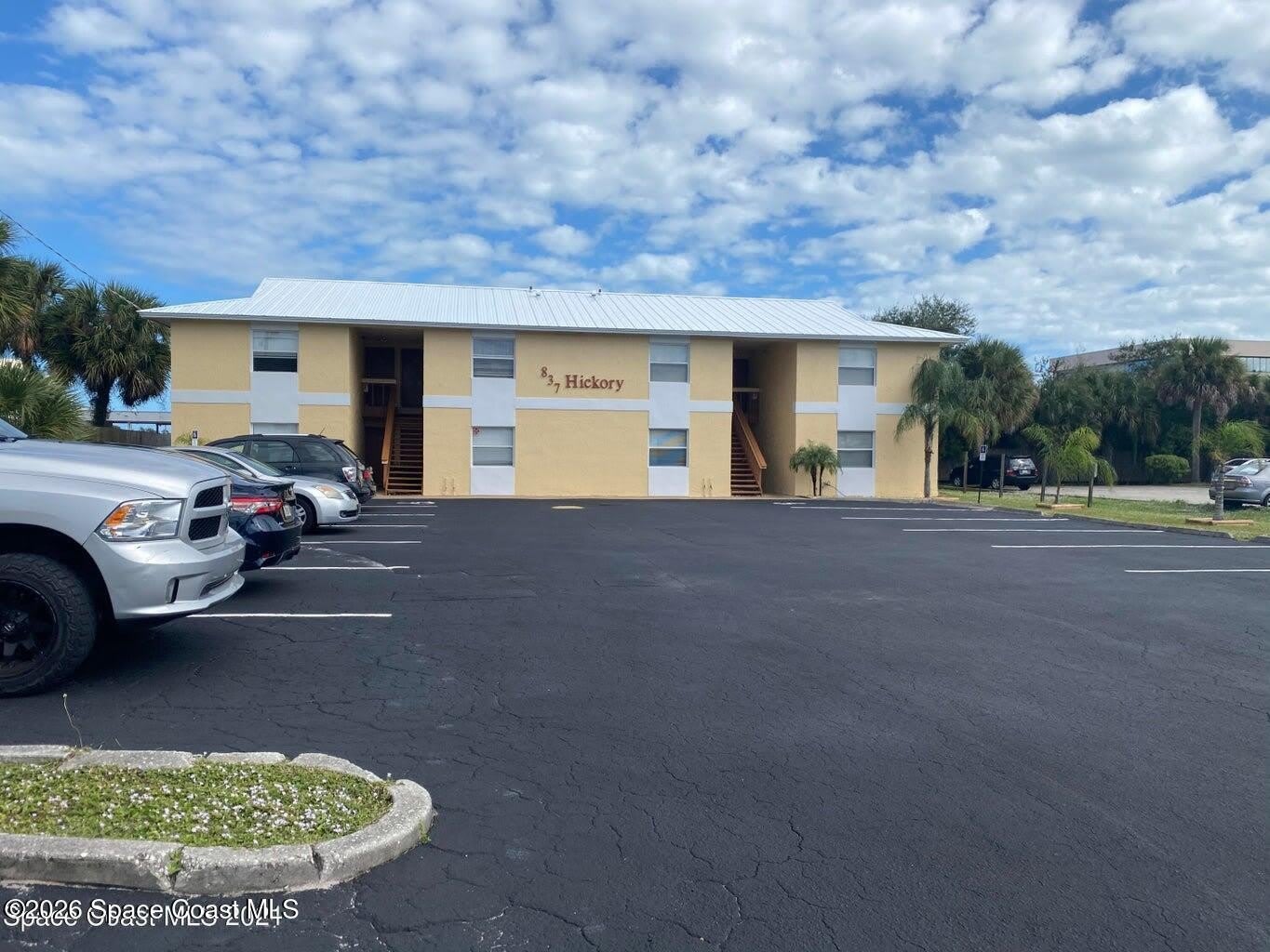 837 Hickory Street – photo 1