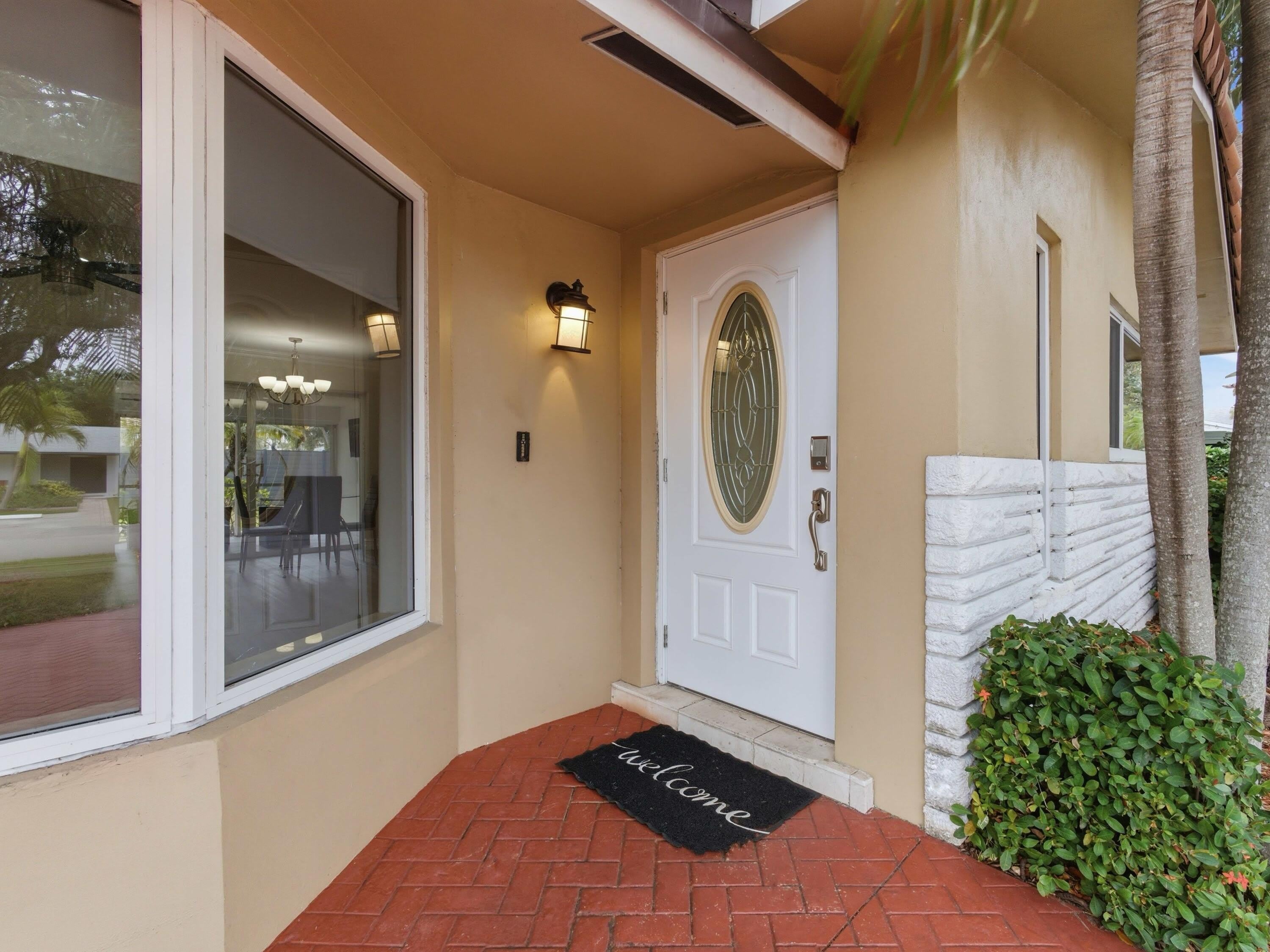 1921 NE 28th Court – photo 4