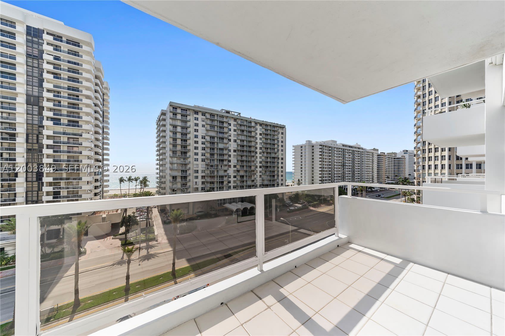 5700 Collins Ave – photo 4