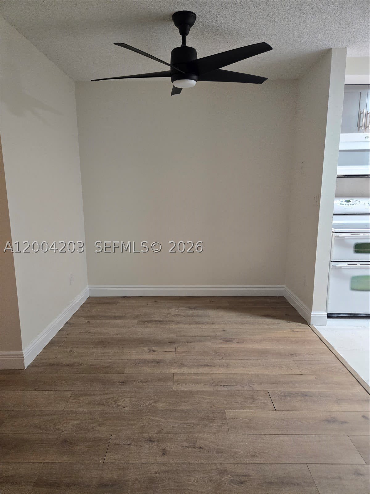 9610 S Belfort Cir – photo 3