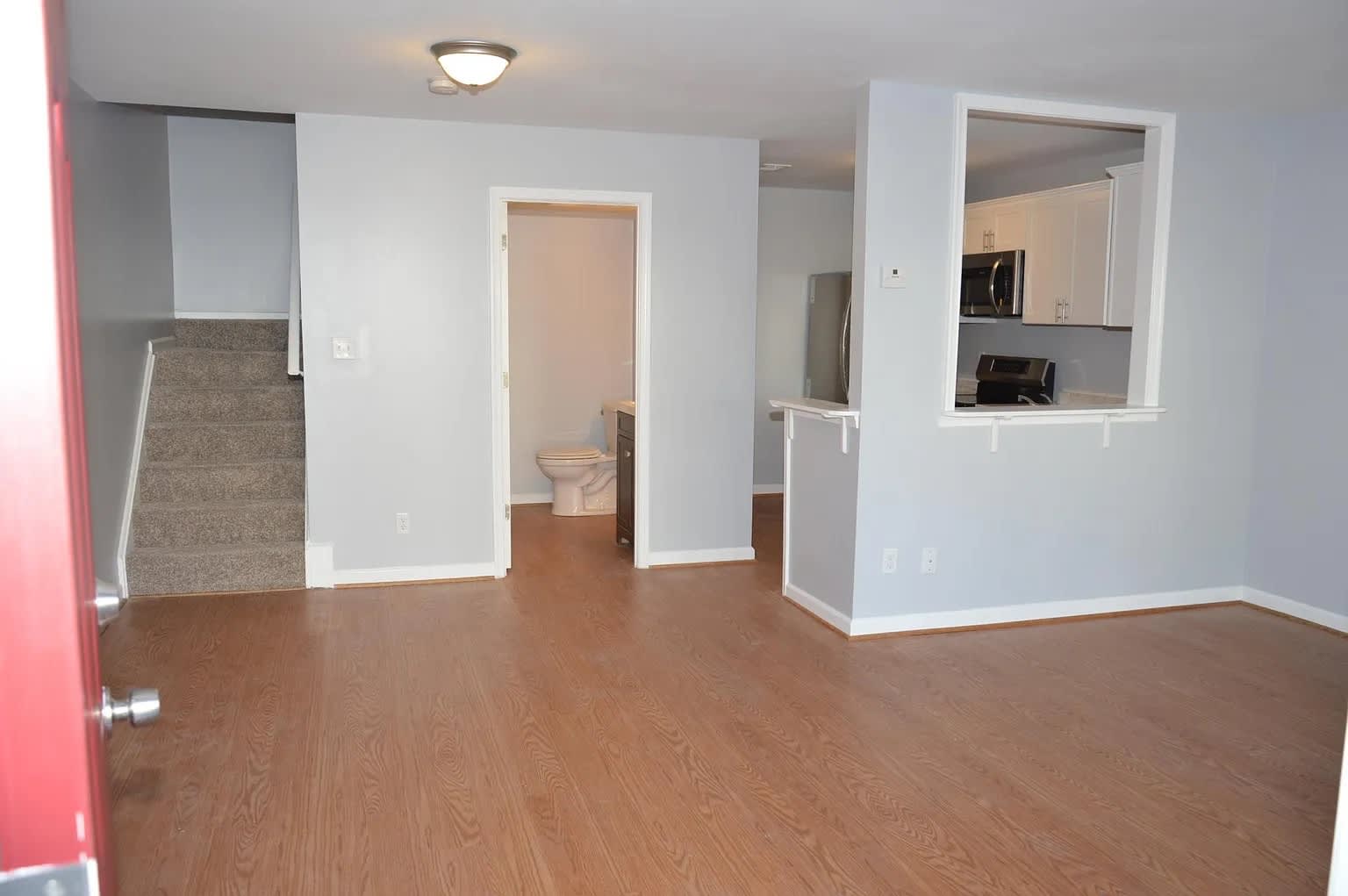 9852 Brookridge Ct – photo 2