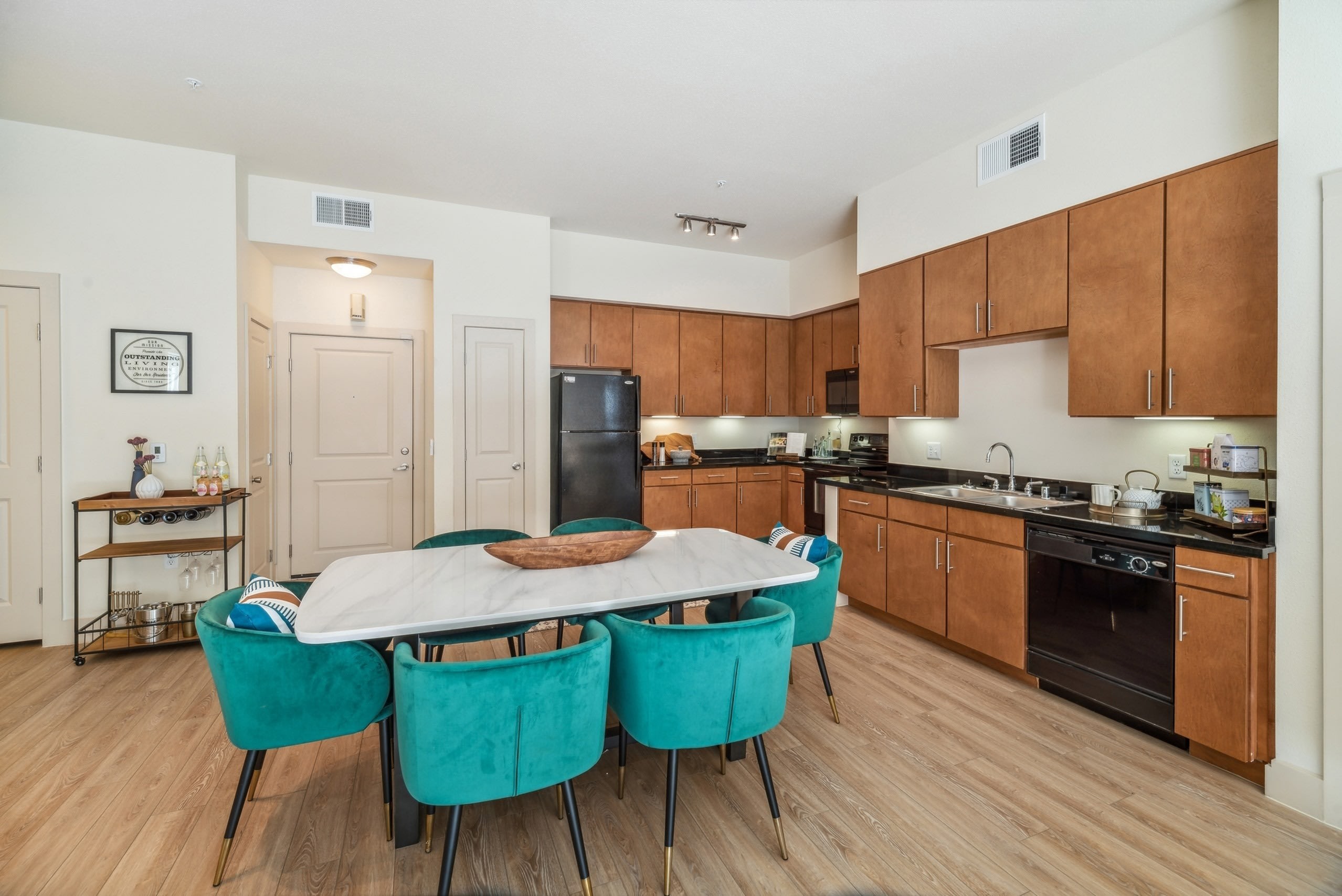 AMLI Park Avenue – photo 3