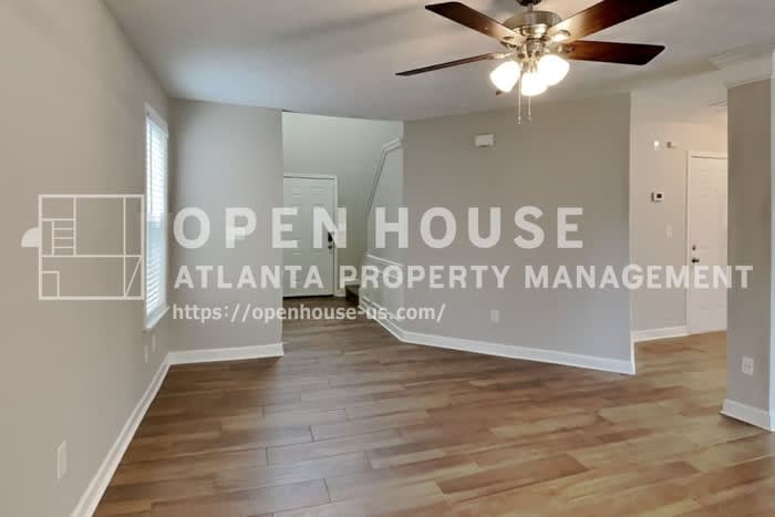 1357 Glenover Way – photo 5