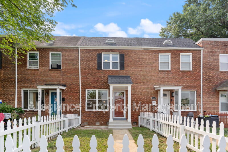 3727 Mark Drive – photo 2