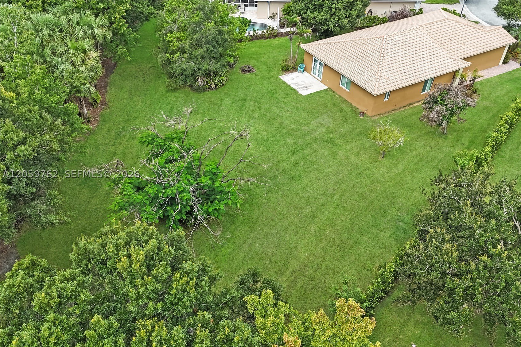 5603 SE Graham DR – photo 3