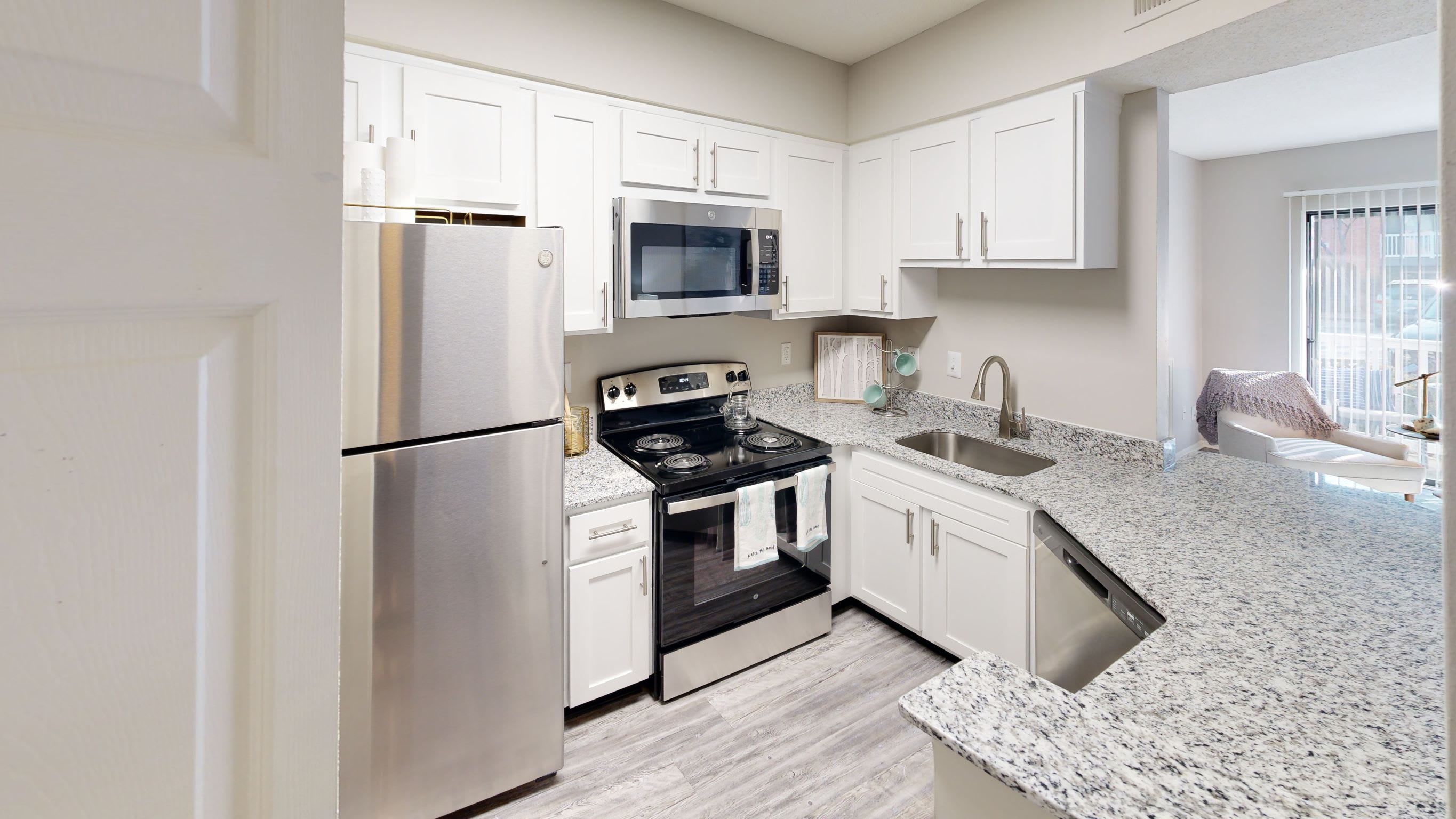 Waterford Place Apartment Homes – photo 1