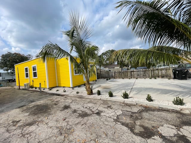 413 North E Street – photo 4