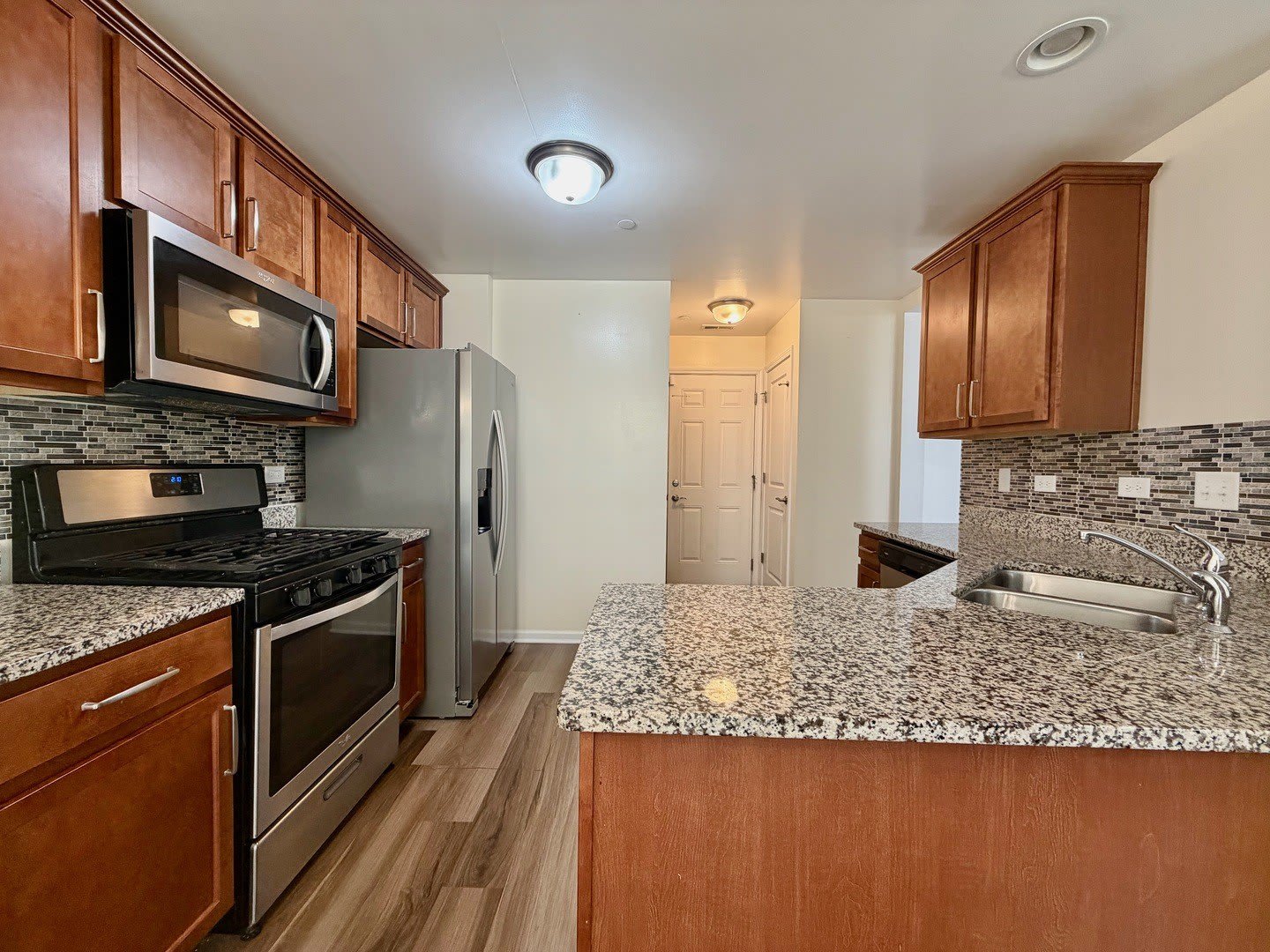 1492 Orchid Street – photo 4