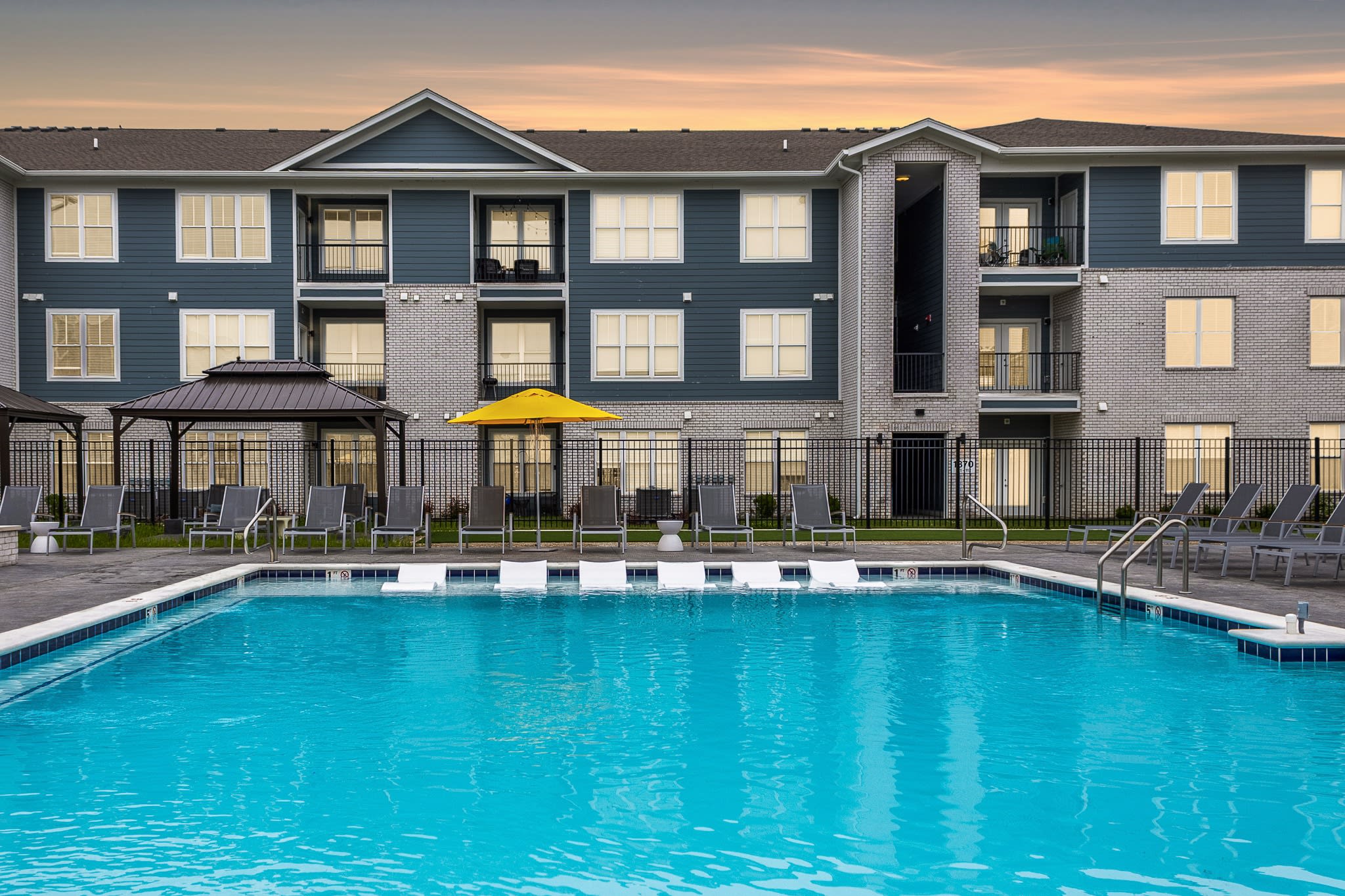 Arlington Farms – photo 5
