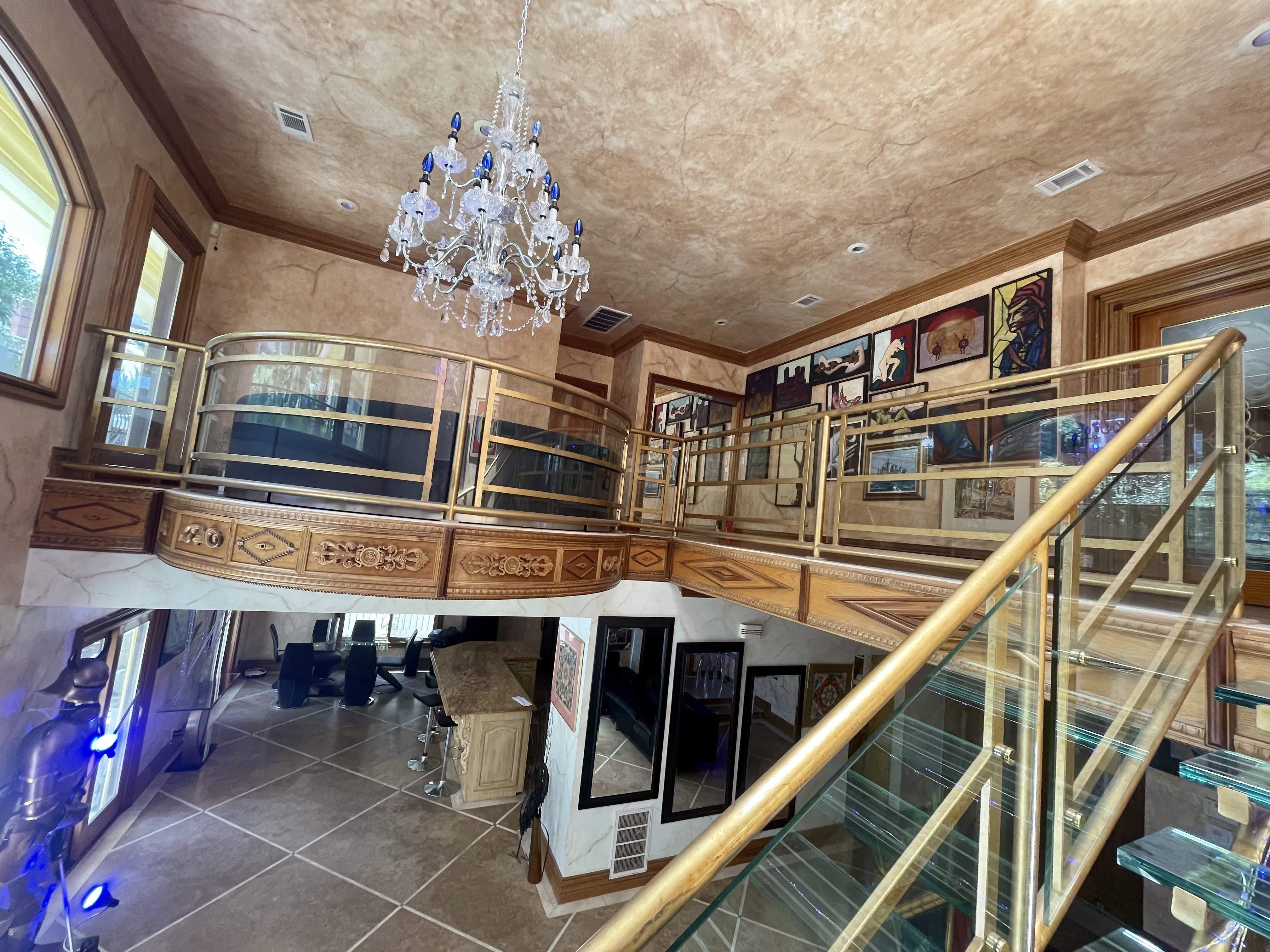 4266 Hillcrest Dr – photo 5