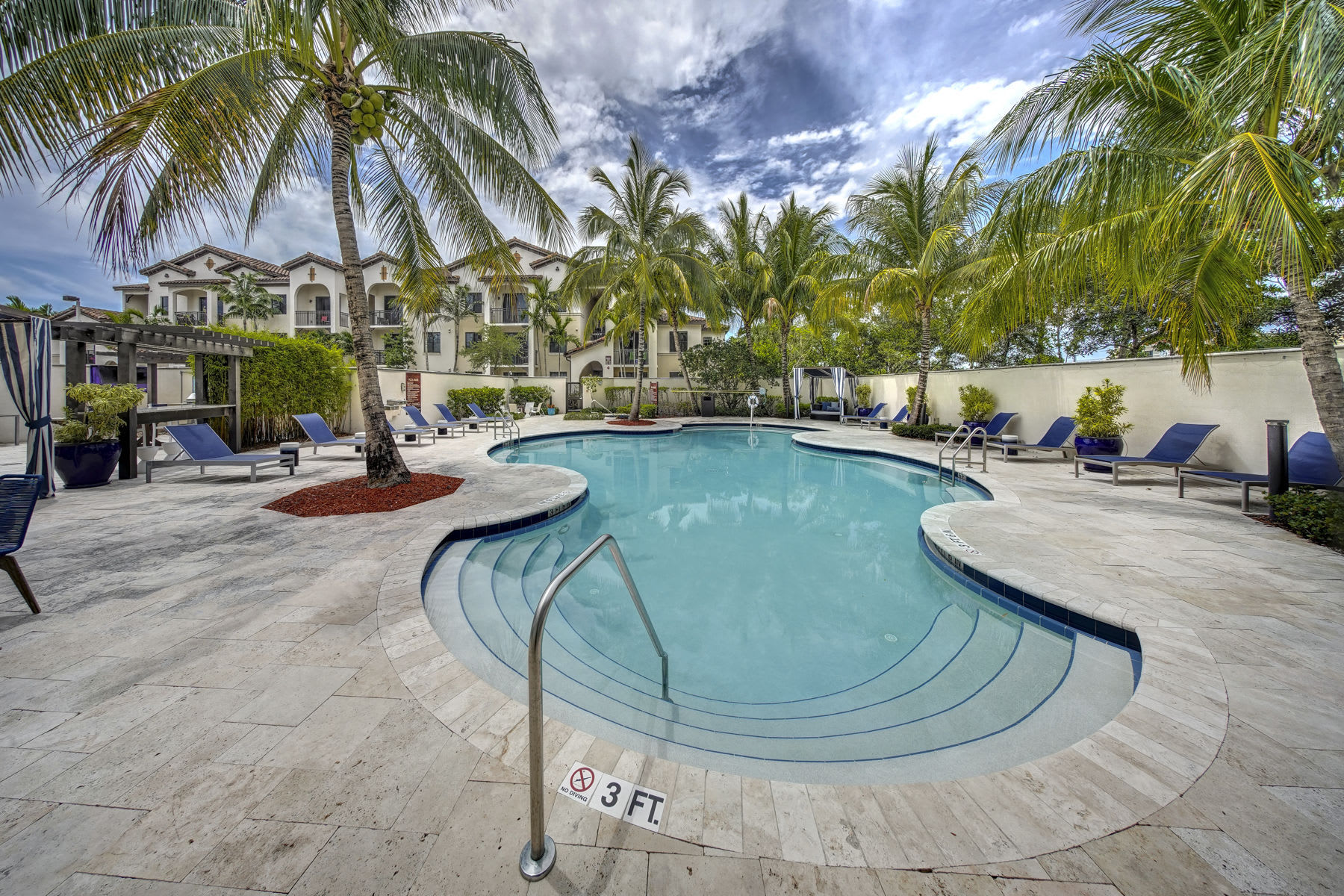 Solle Davie Luxury Apartments – photo 3