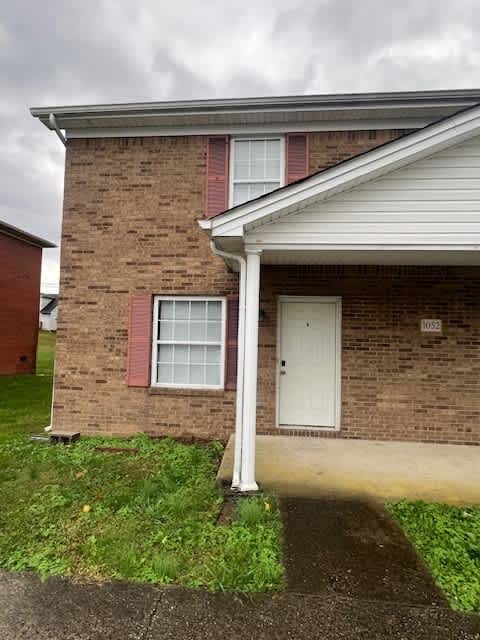 1052 Merrick Dr – photo 1