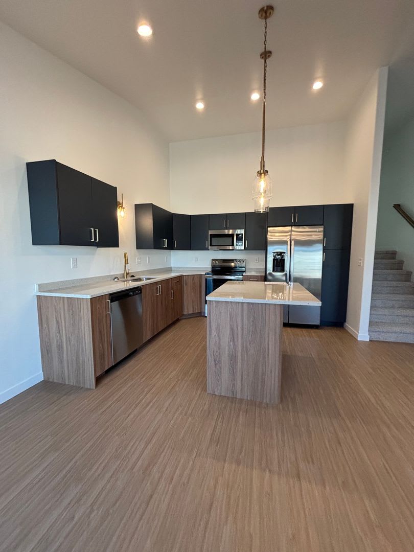 3 Bedroom 3 Bathroom Townhomes – photo 3