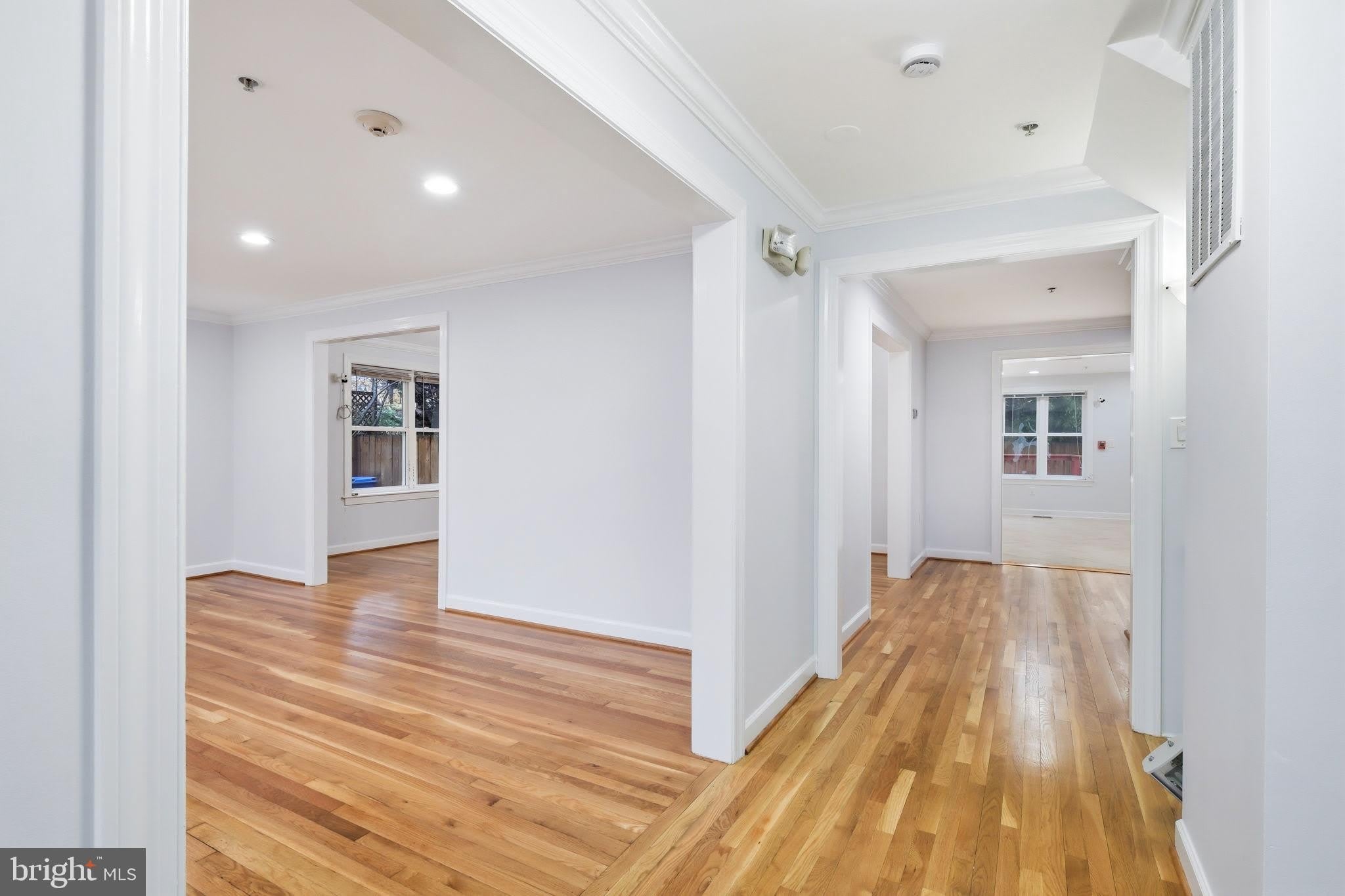 711 Lamberton Drive – photo 4