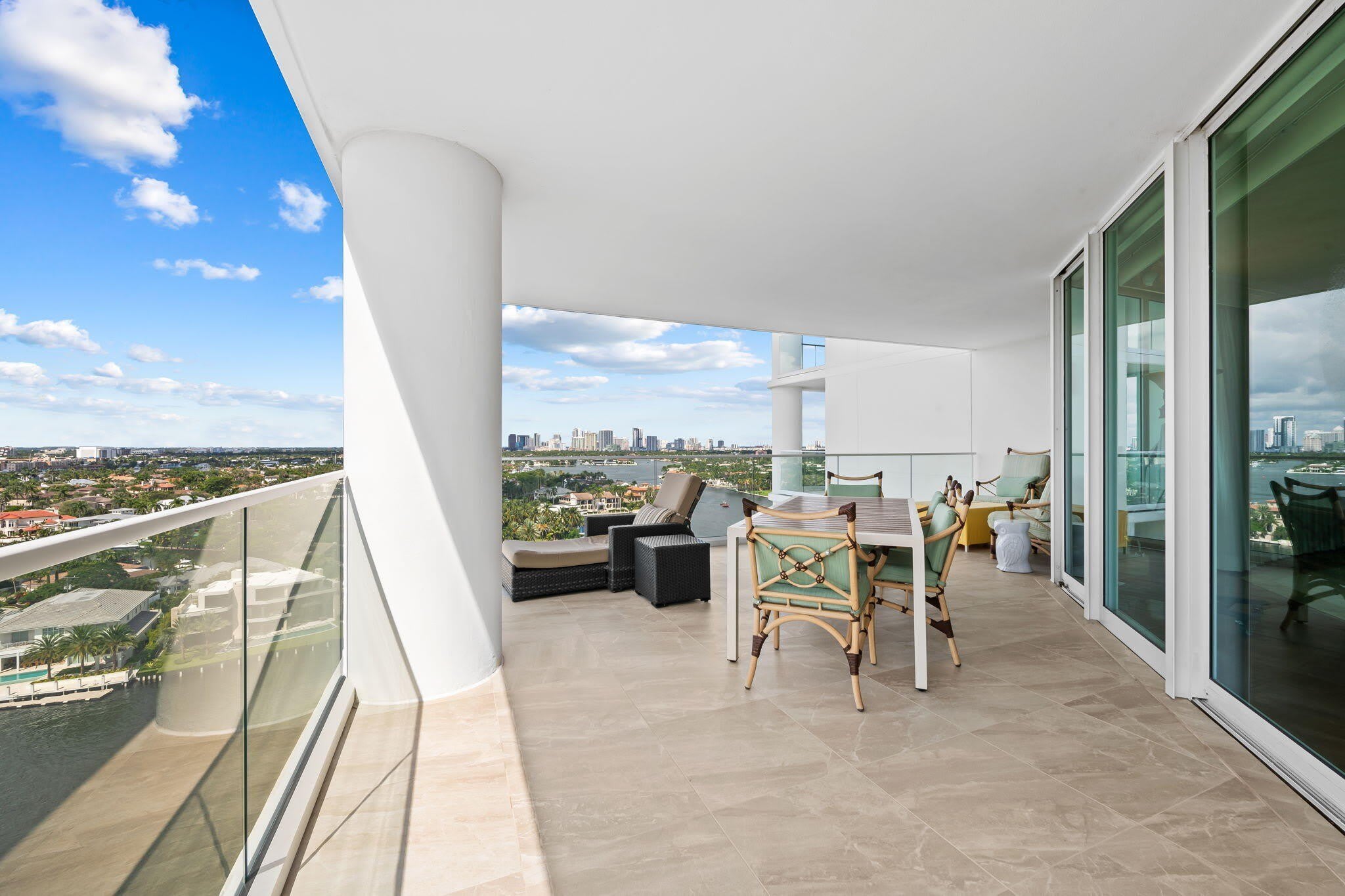 3055 Harbor Drive – photo 4