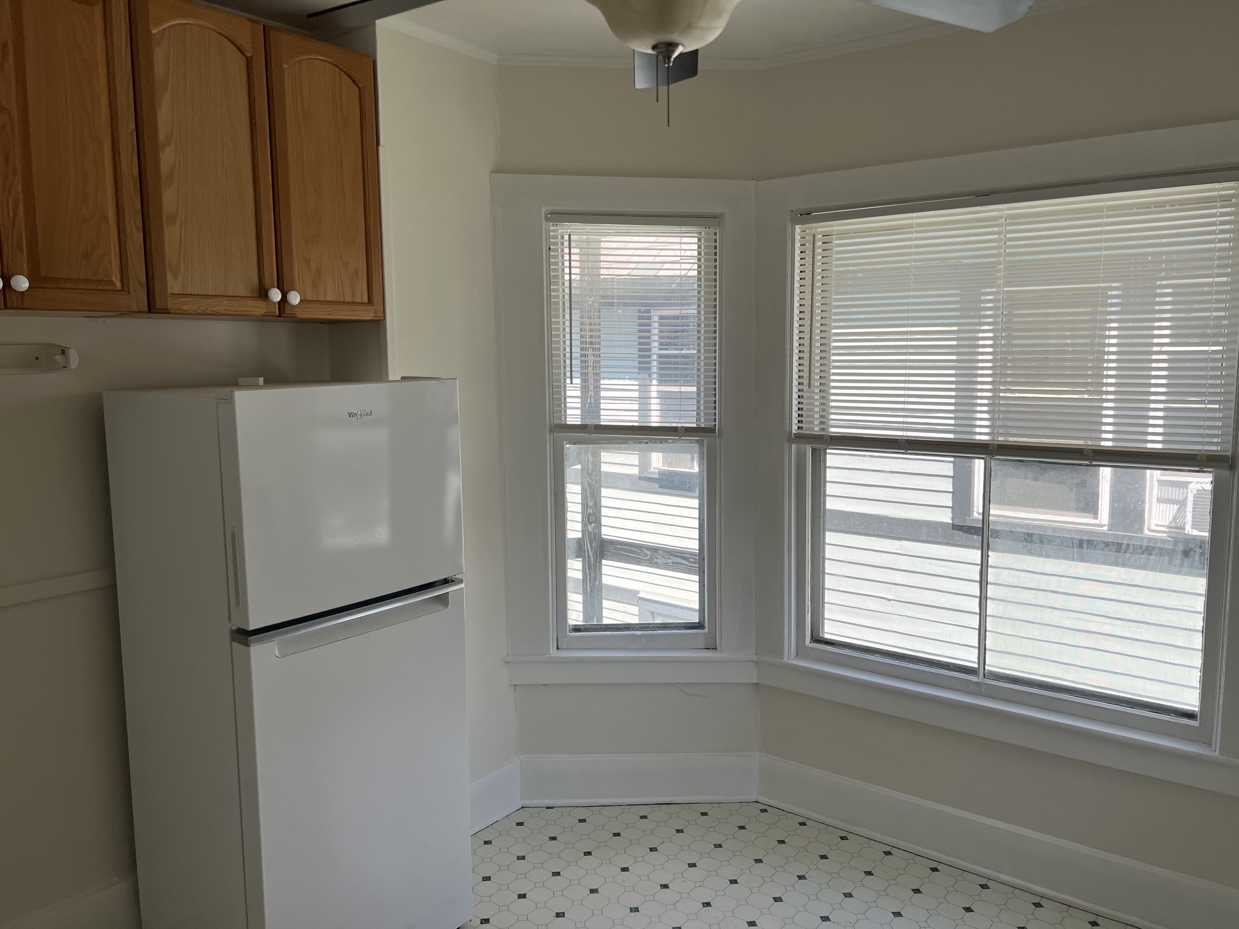 25 Willis St – photo 1
