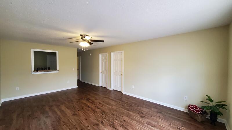 1121 B Micha Way – photo 3