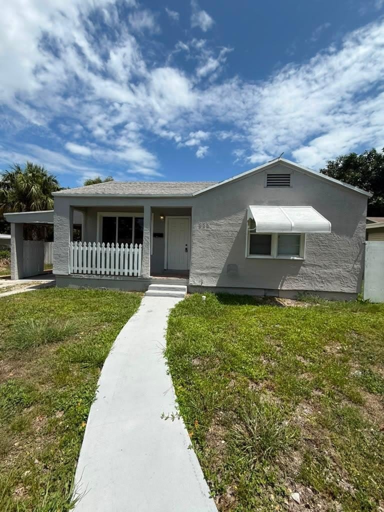 933 30TH Court – photo 2