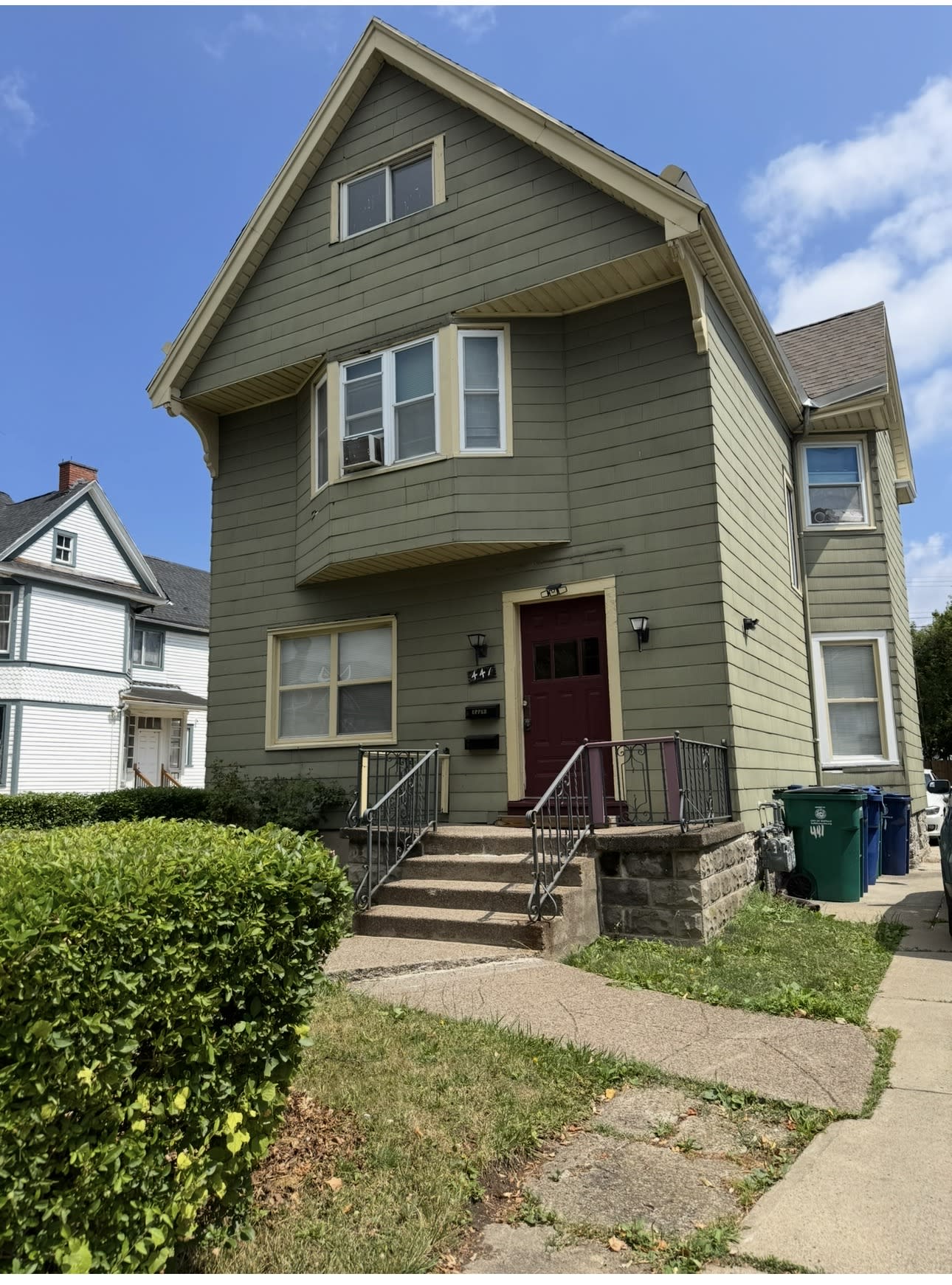 441 Fargo Ave – photo 1
