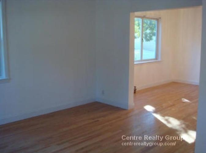 10 Frances St. – photo 5