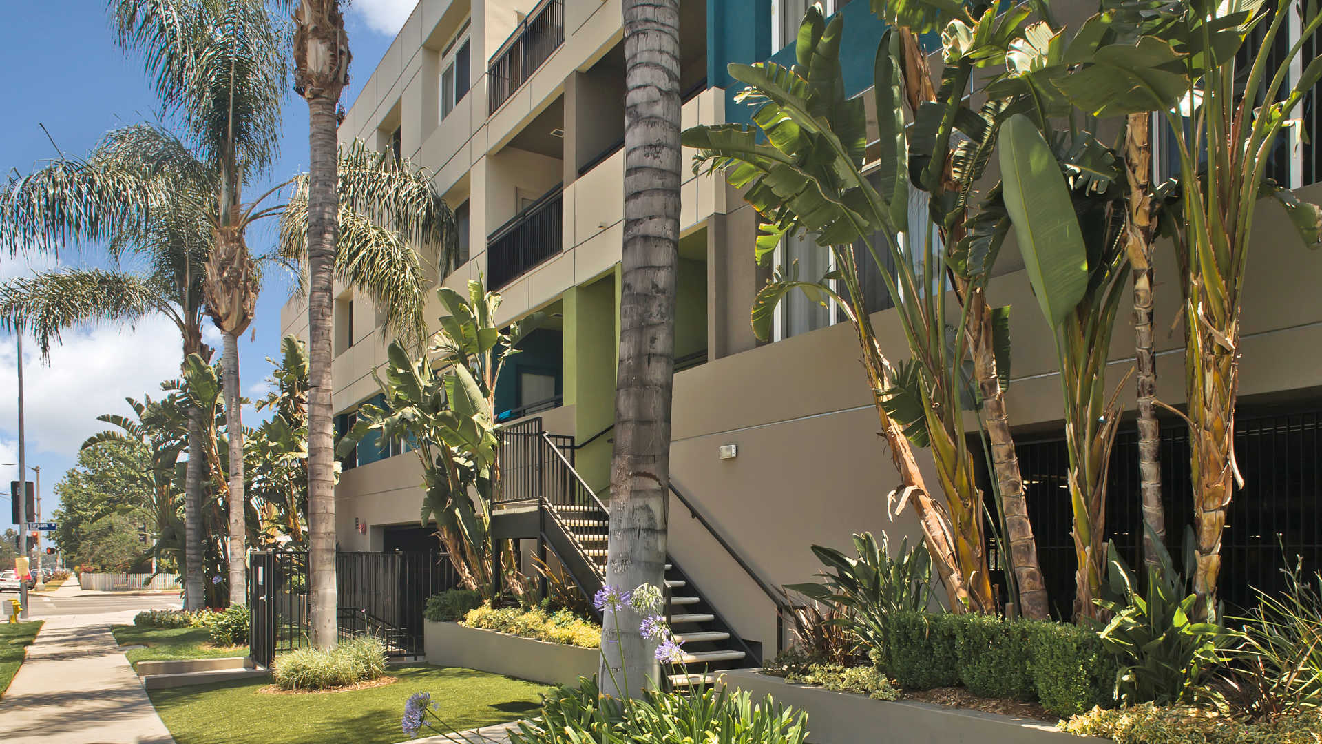 Lindley – photo 2