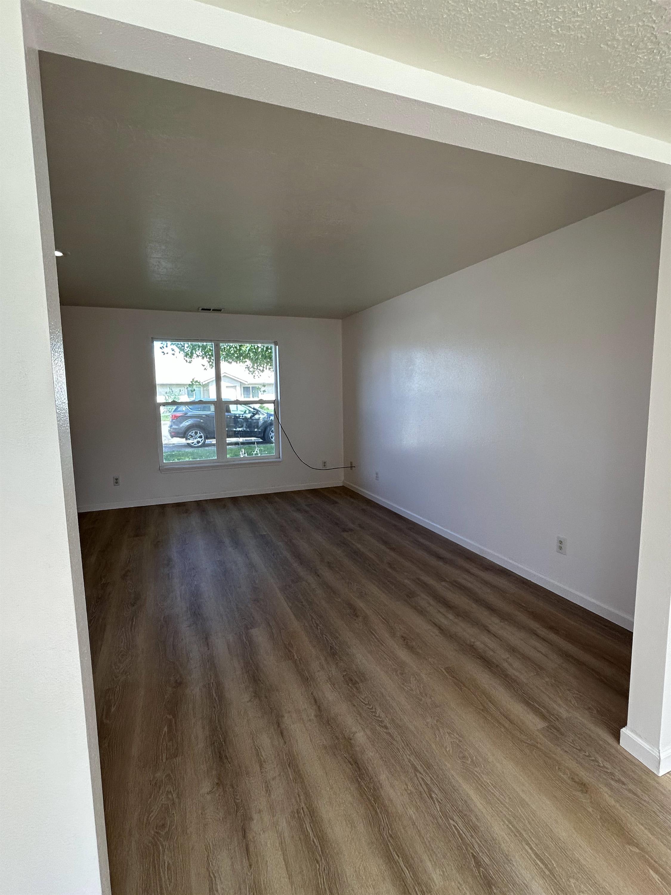 320 S. Ashley – photo 3
