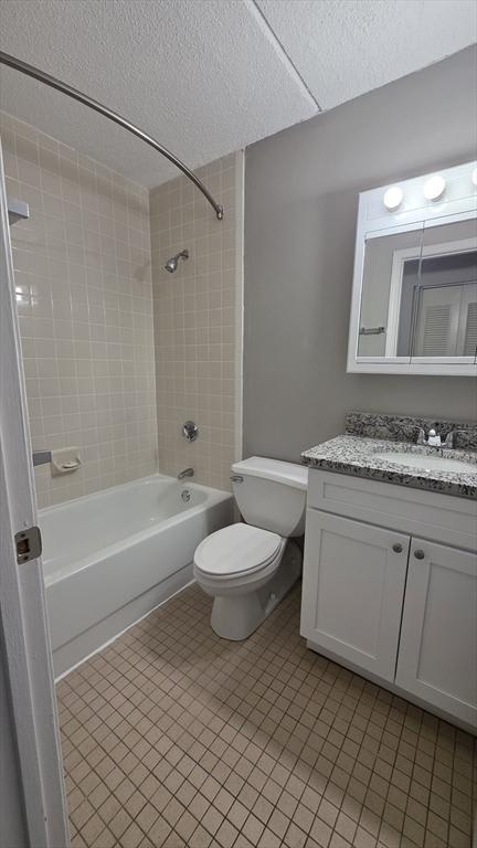 25 South Point Dr – photo 5
