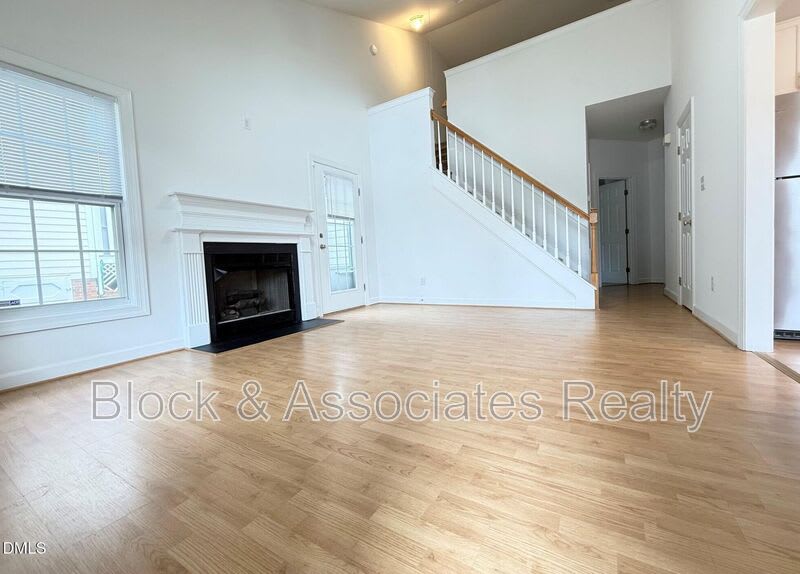2701 Sterling Park Drive – photo 2