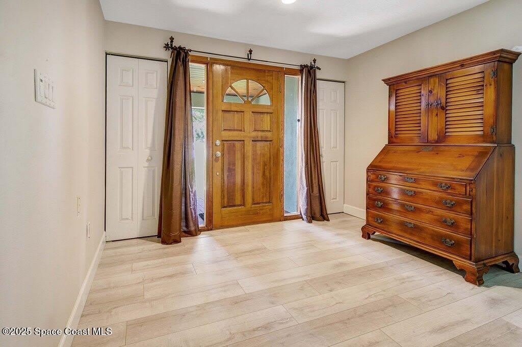 250 E Central Boulevard – photo 3
