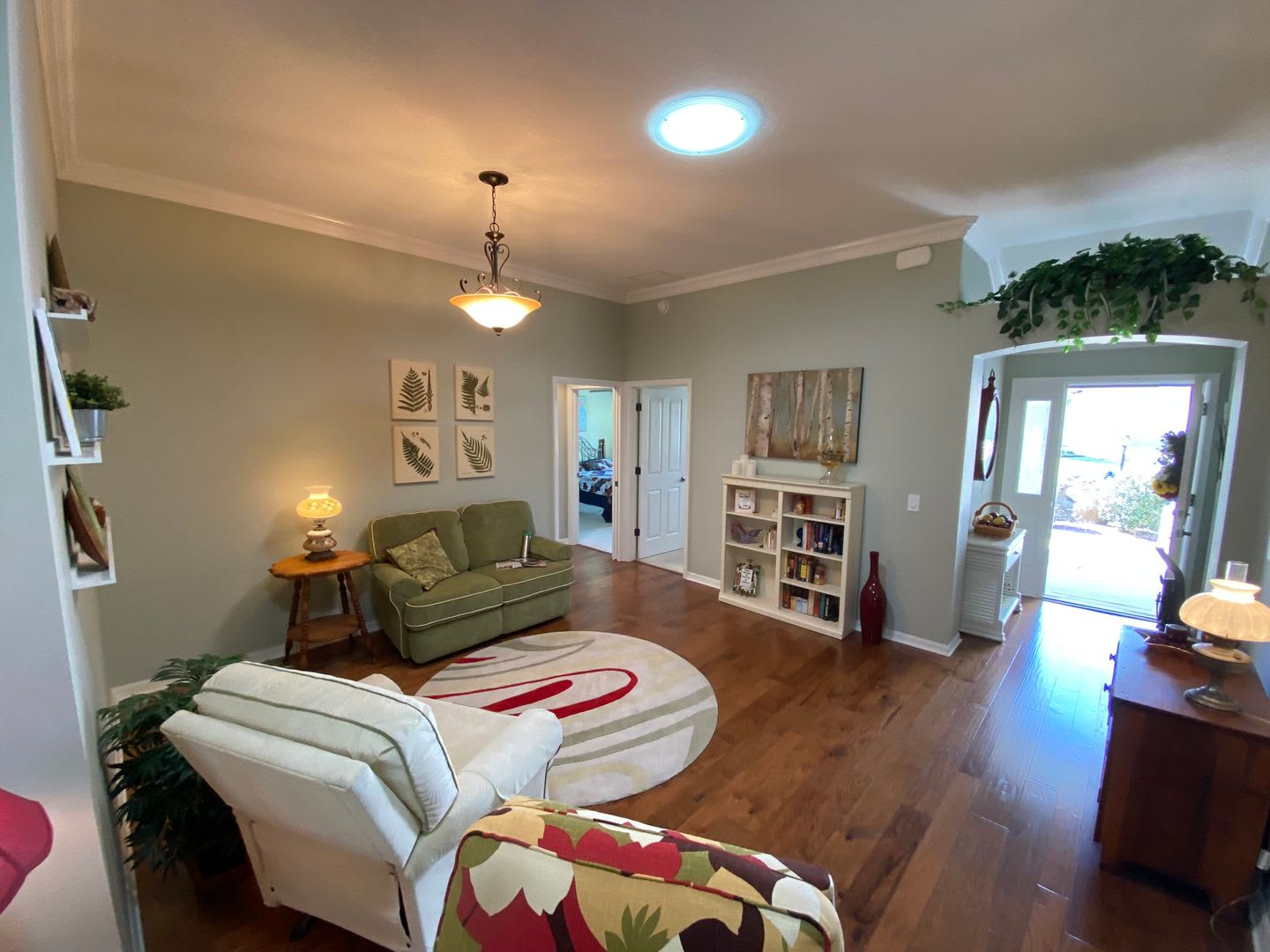 Gorgeous ANNUAL 3 + 2 Furnished Home in The Village of Duval w/Views – photo 3