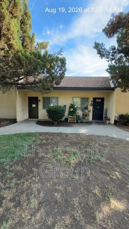 1322 West Elowin Ave – photo 2