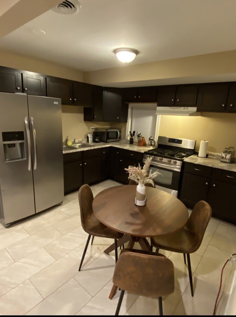 816 N Hermitage Avenue – photo 4