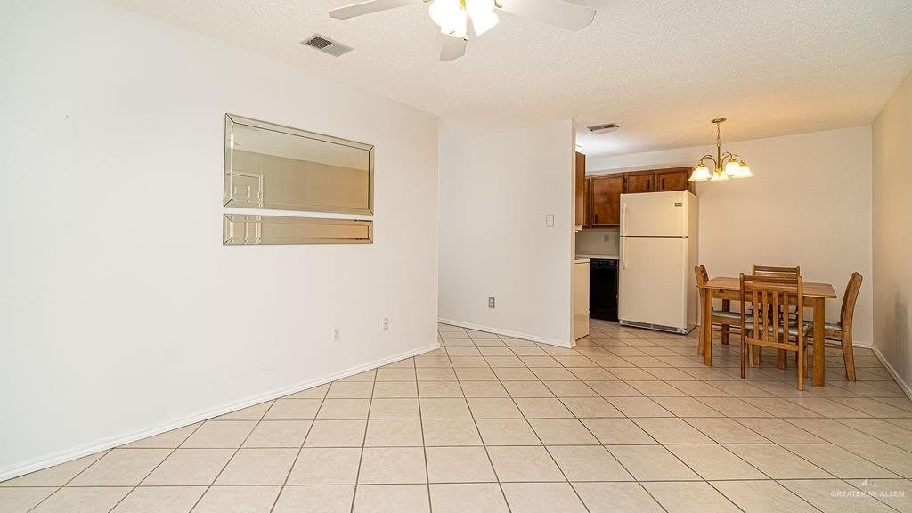1500 S Evergreen Avenue – photo 5