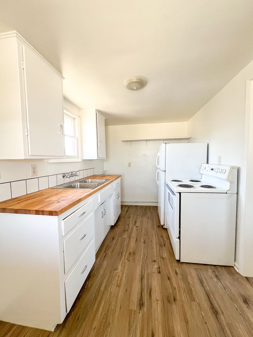 6067 Abronia Ave – photo 4