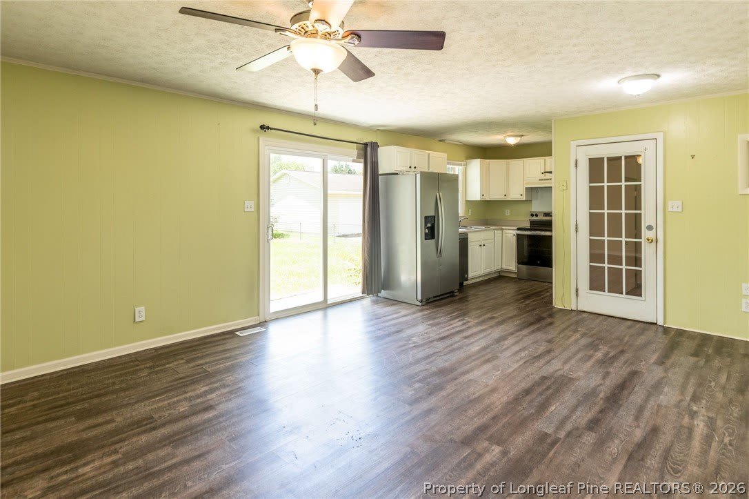4727 Friar Avenue – photo 5
