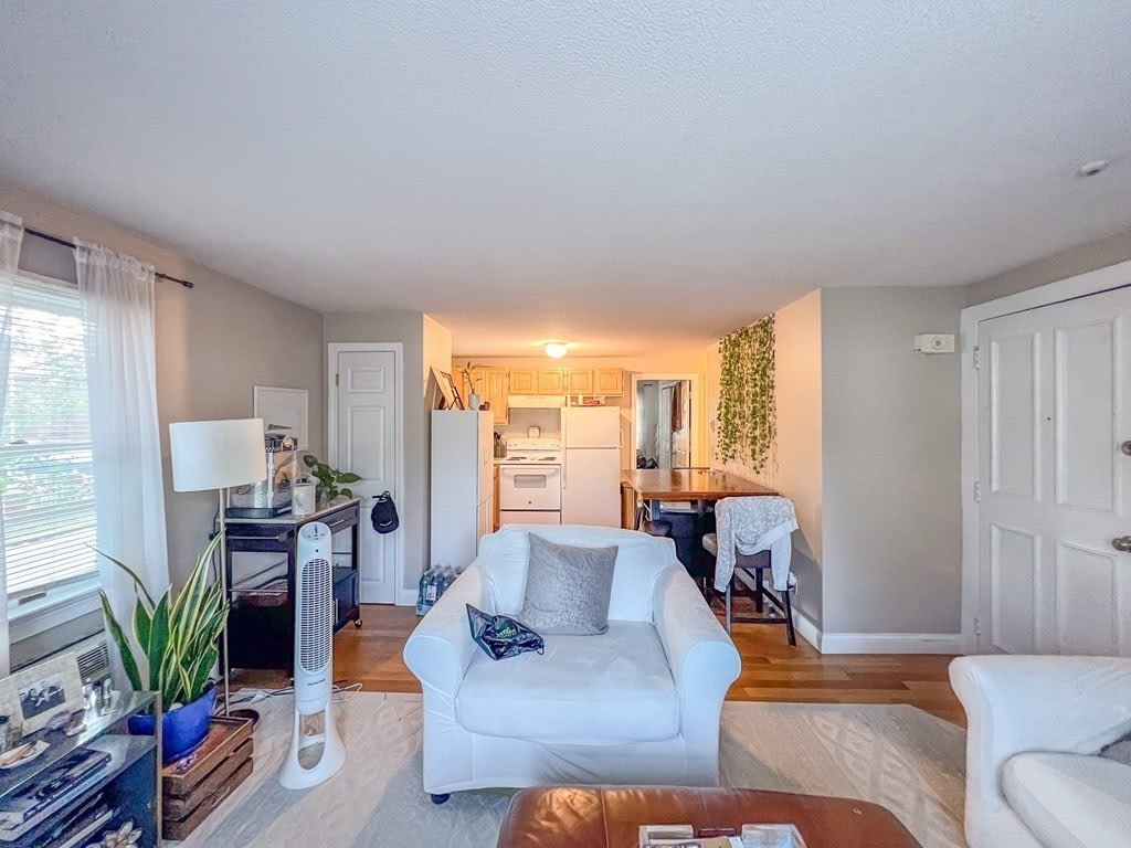18 Germain Ave – photo 1