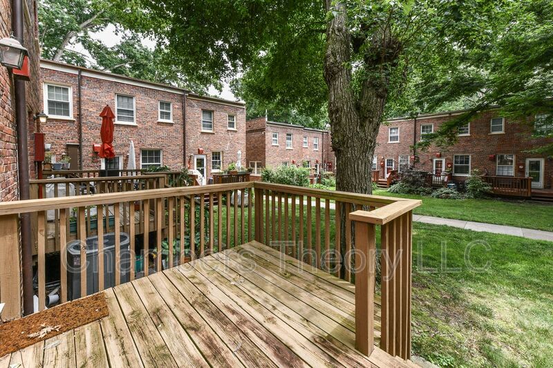 1400 S Barton Street – photo 4