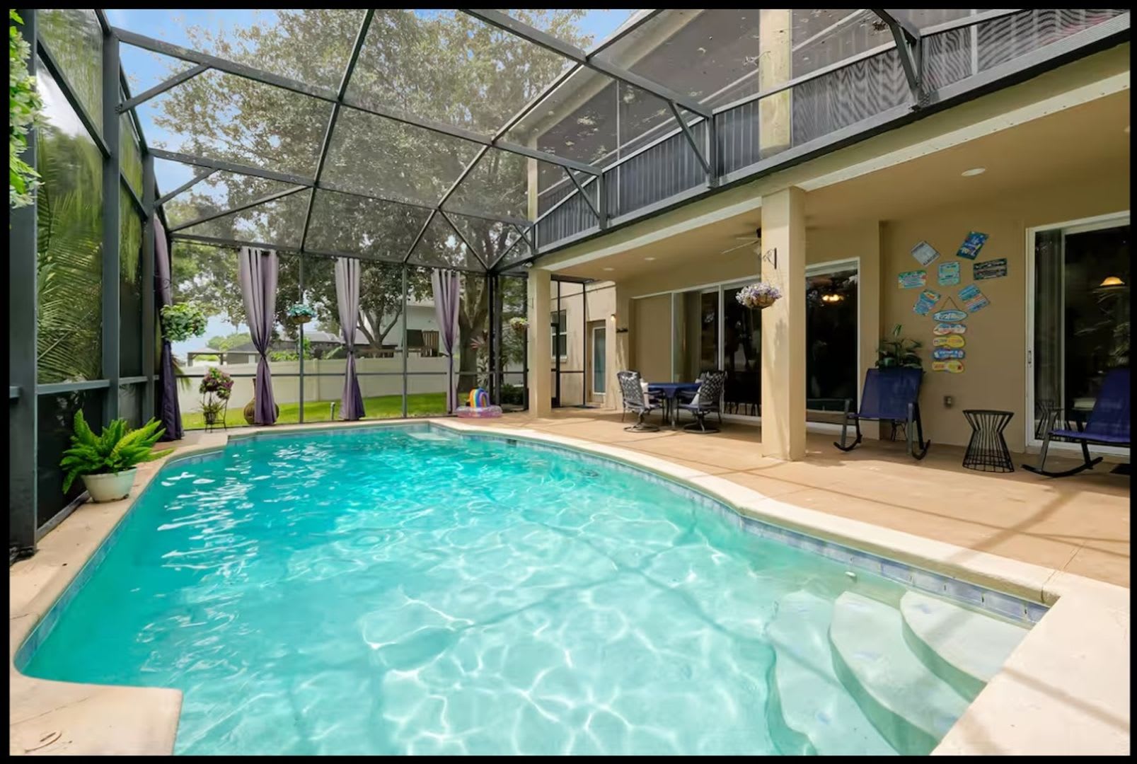 Spacious 5 Bedroom Gated Pool Home With Theater And Flexible Furnishings – photo 5