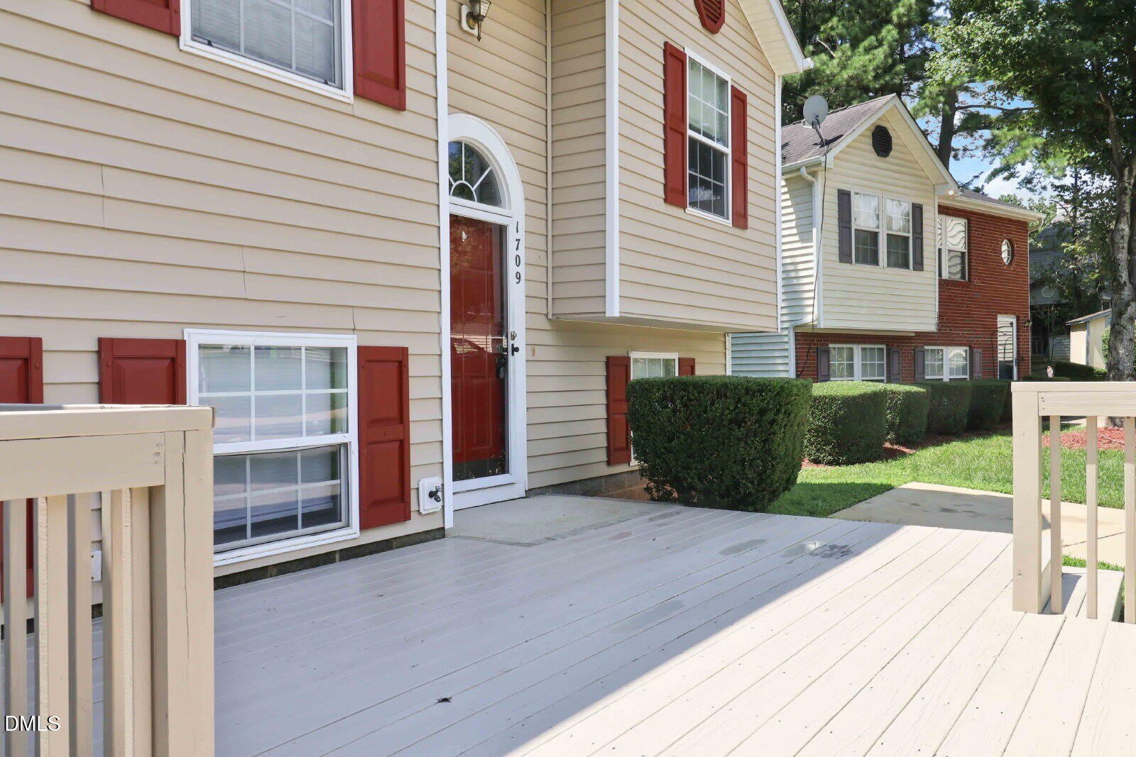 1709 Calypso Court – photo 5